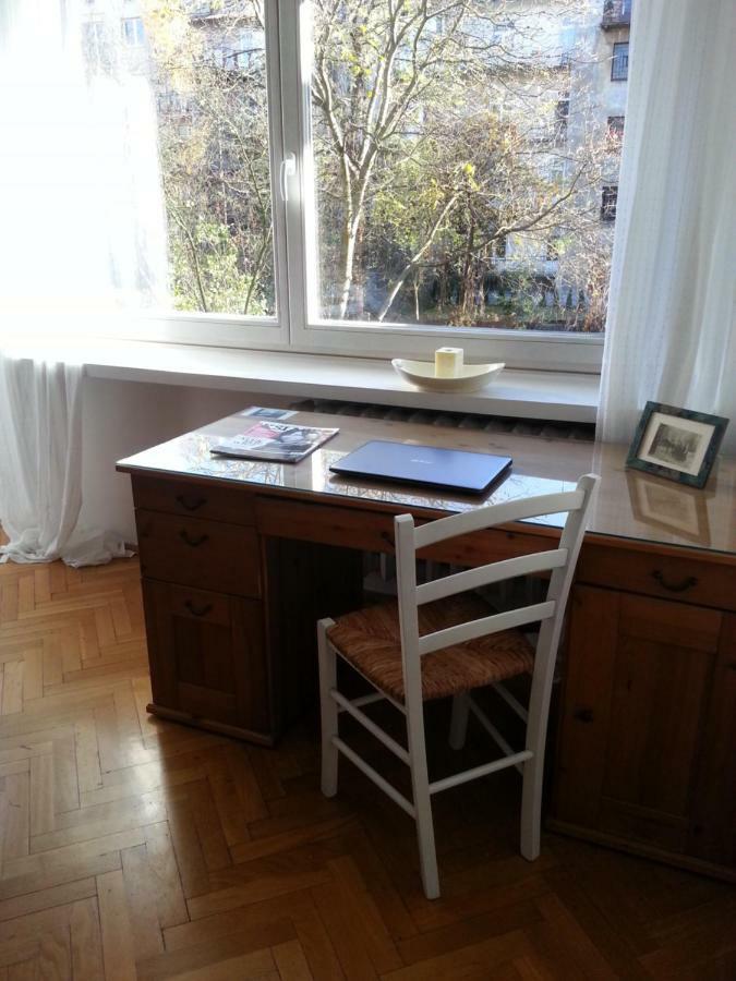 Pokoj Z Widokiem Krasków Exterior foto